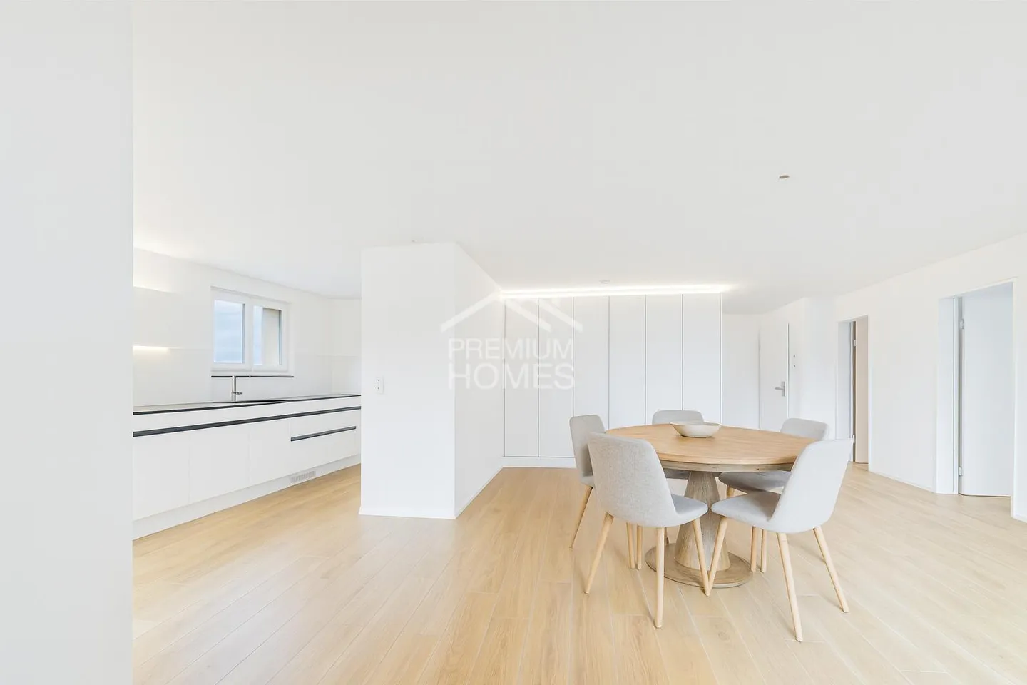 START INS GLÜCK - Photo 2 sur 6