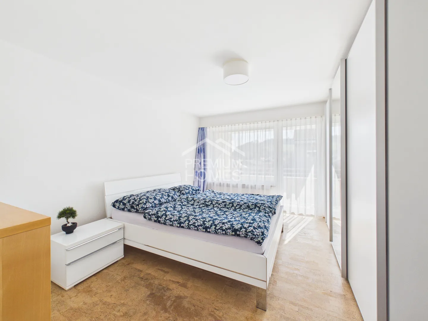 Charming Family Home in Lausen - Photo 6 of 9