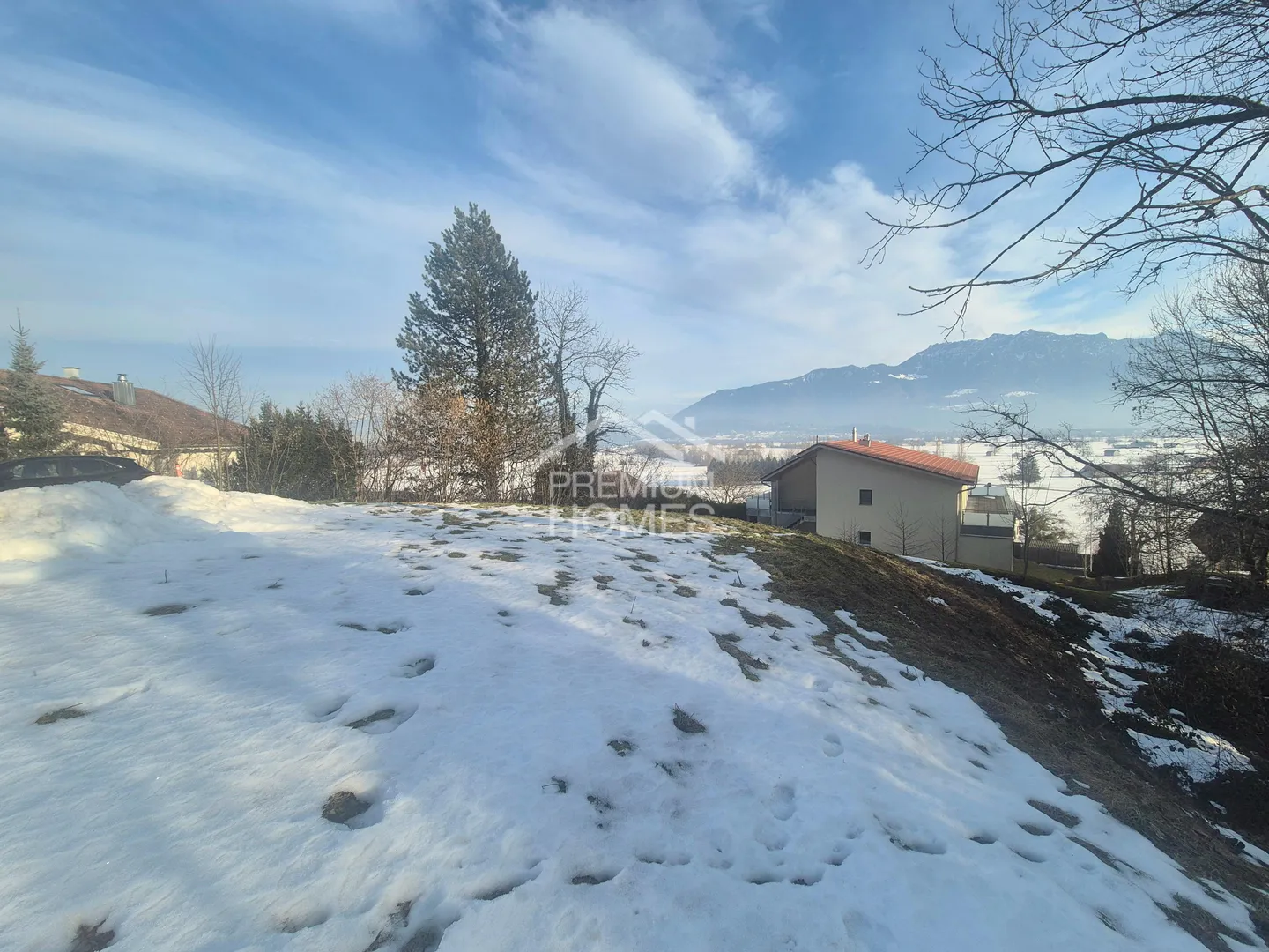 Terrain attrayant dans un emplacement idéal - Photo 2 sur 5