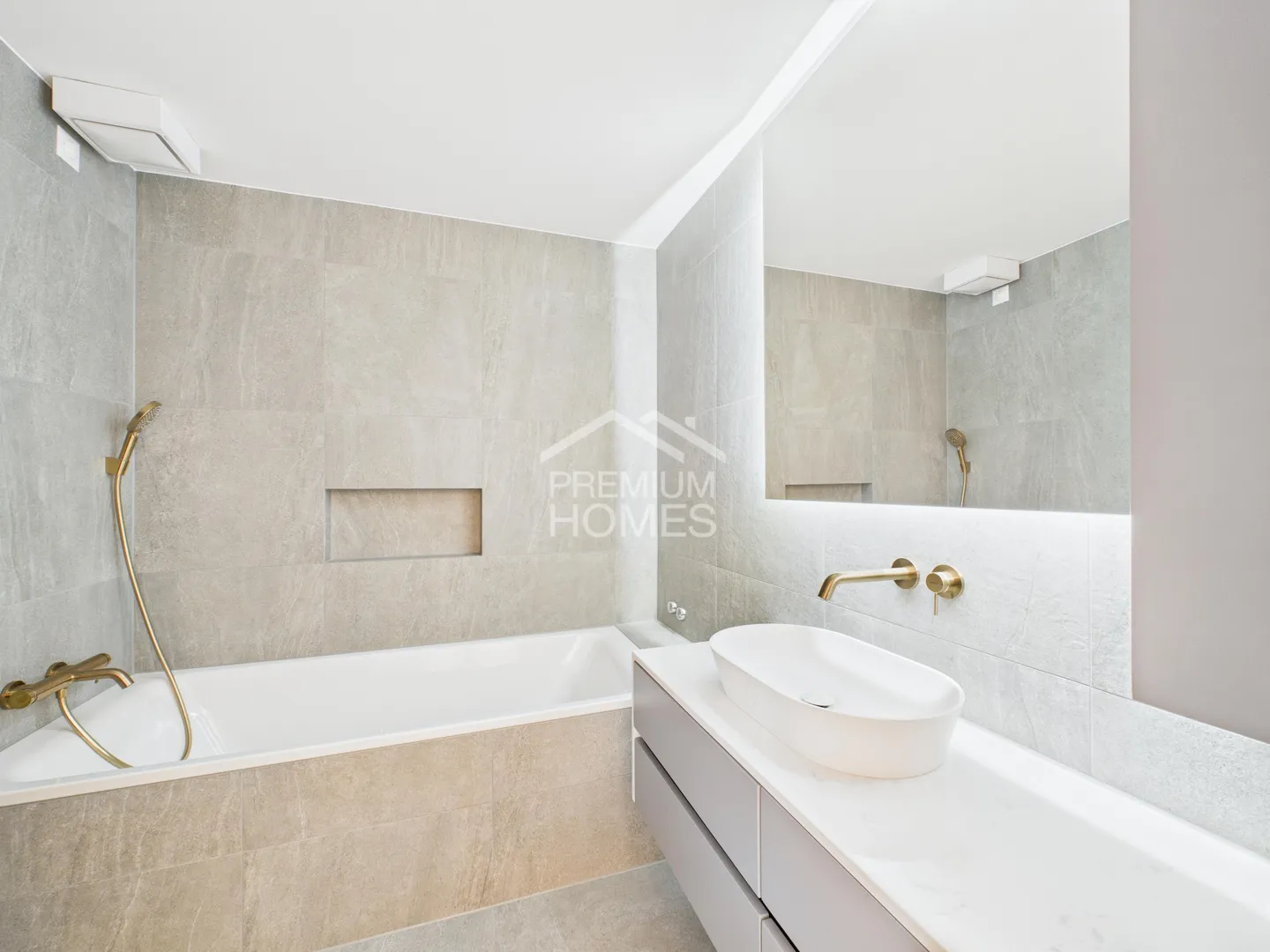 Move in and feel at home! - Photo 5 of 9