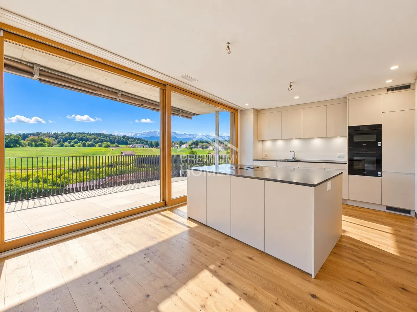A Home with the Best Views - Photo 3 of 9