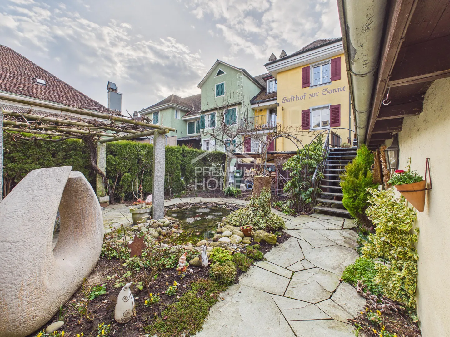 Immobile da investimento con gastronomia e uso residenziale in posizione centrale - Foto 5 di 13