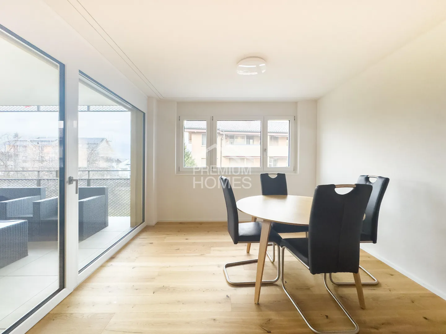 Here begins your dream home - Photo 4 of 9