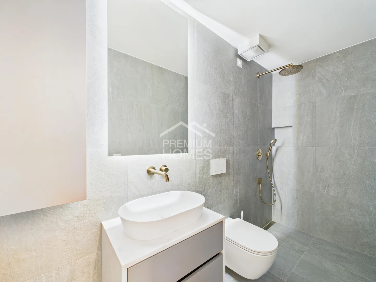 Move in and feel at home! - Photo 8 of 9