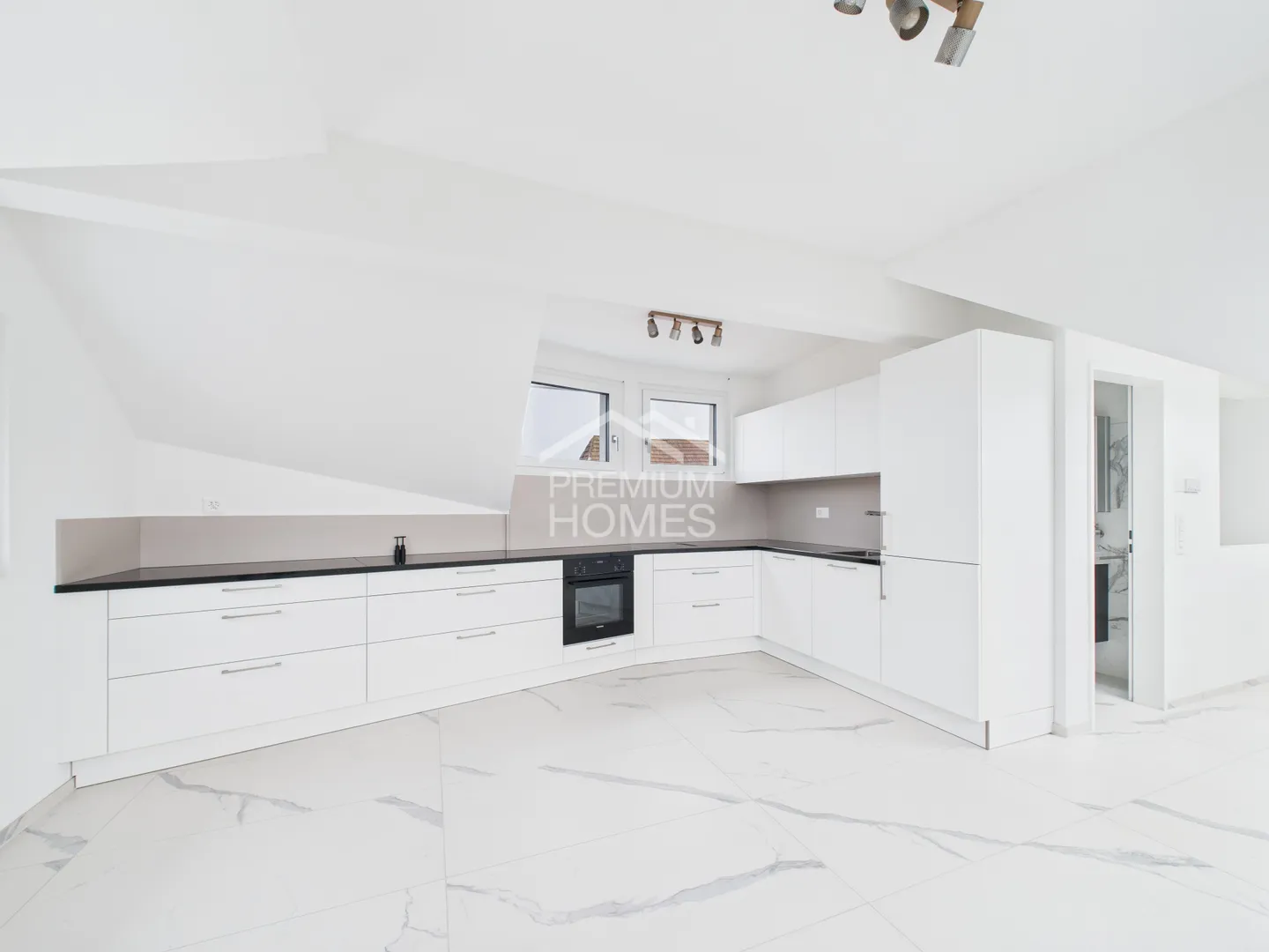 Prima occupazione - entrare e sentirsi a casa - Foto 2 di 8