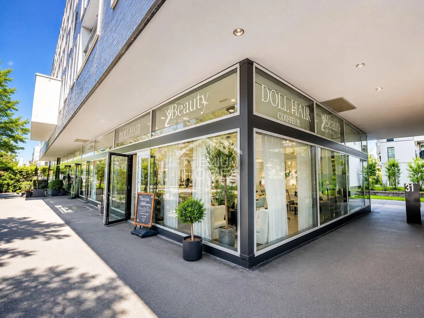 OPPORTUNITÉ D'INVESTISSEMENT IDÉALE - Photo 1 sur 10