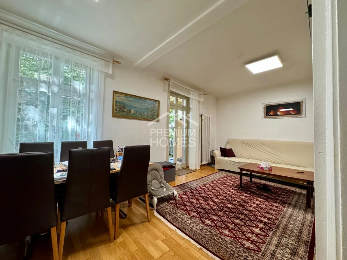 Centrally Located Multi-Family House for Investors! - Photo 3 of 5