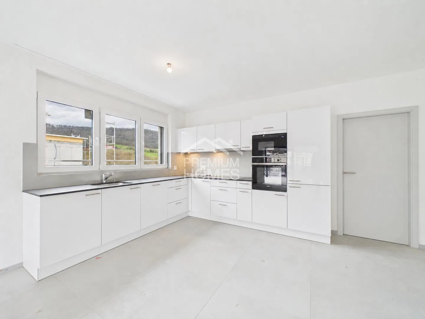 Appartement moderne avec jardin privé - Photo 1 sur 6