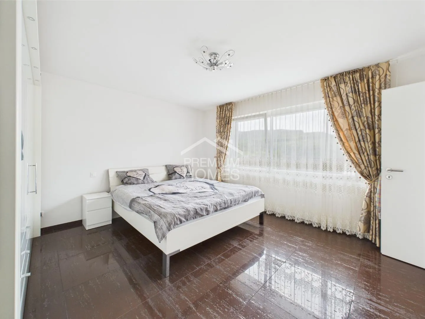 Vie exclusive avec vue panoramique - Photo 6 sur 7