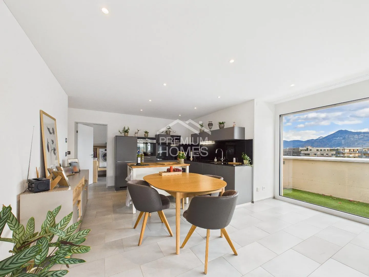 Penthouse exclusif avec piscine et vue panoramique - Photo 7 sur 10