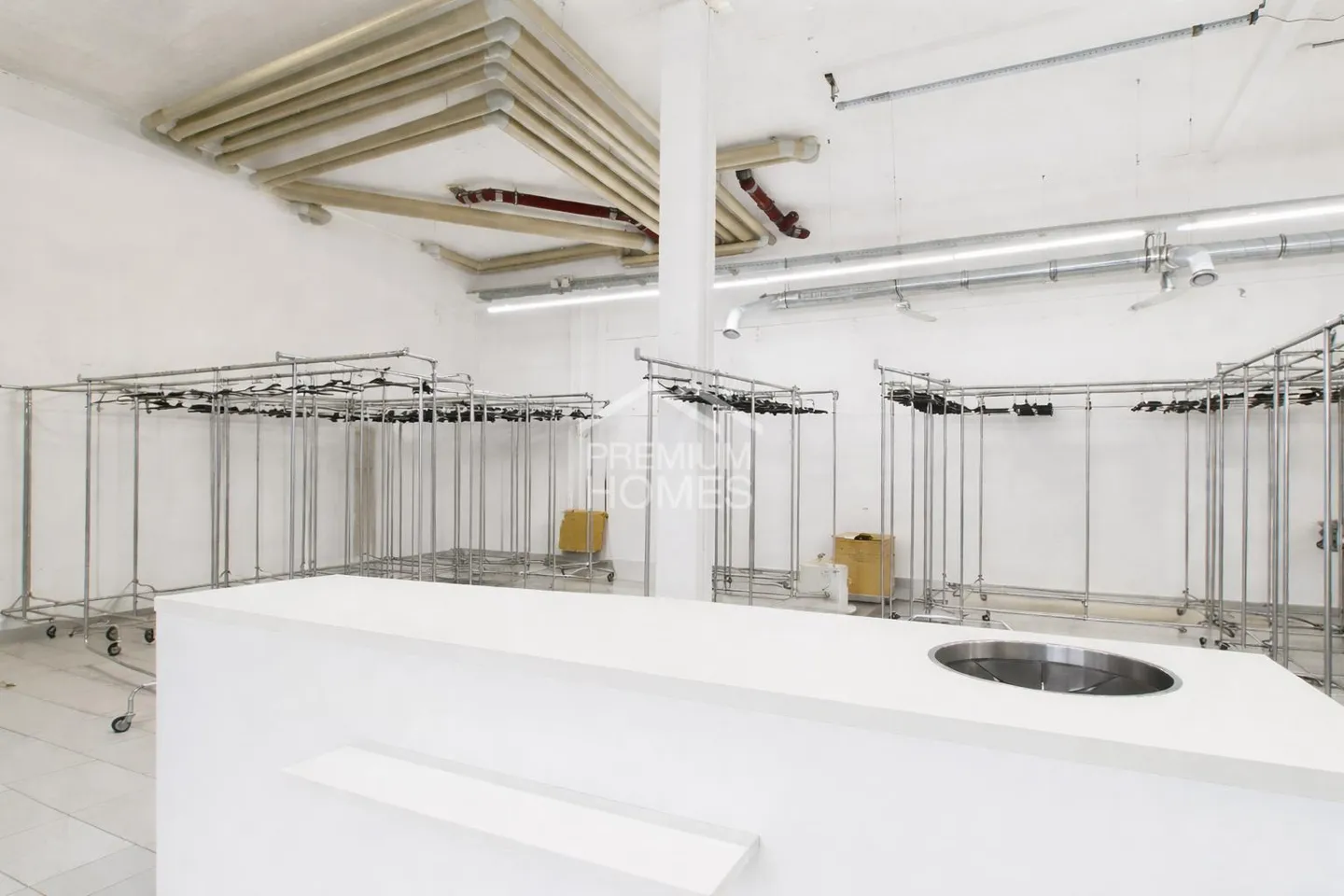 Investimento a Zug - Uso commerciale o residenziale possibile !! - Foto 9 di 10