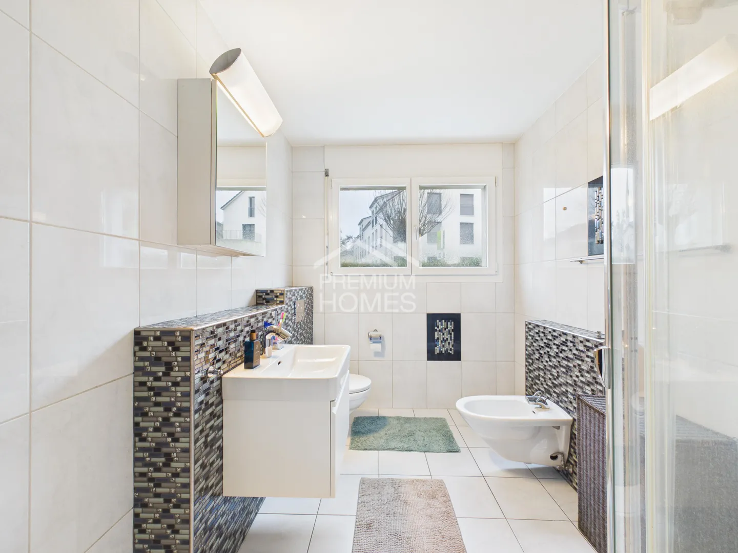 Moderne Gartenwohnung mit Weinschrank - Foto 9 von 12