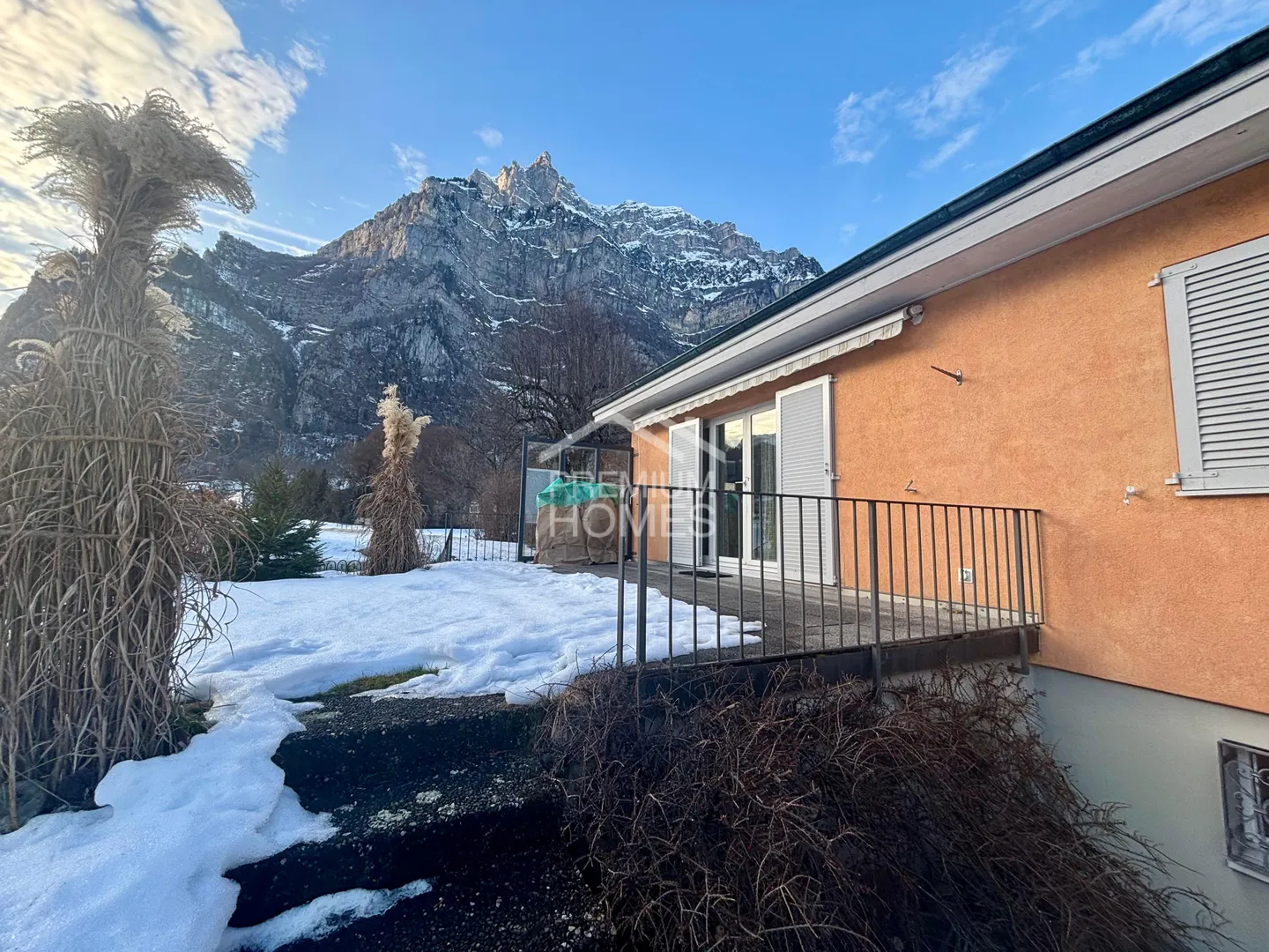 Il gioiello cerca il rifinimento - Foto 6 di 7