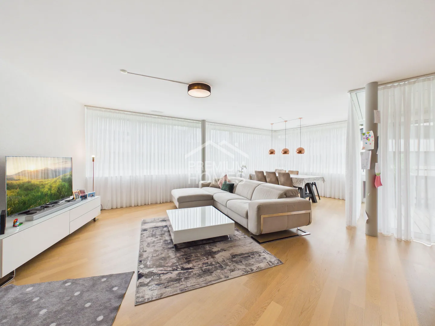 Age-appropriate living with style - Photo 2 of 13