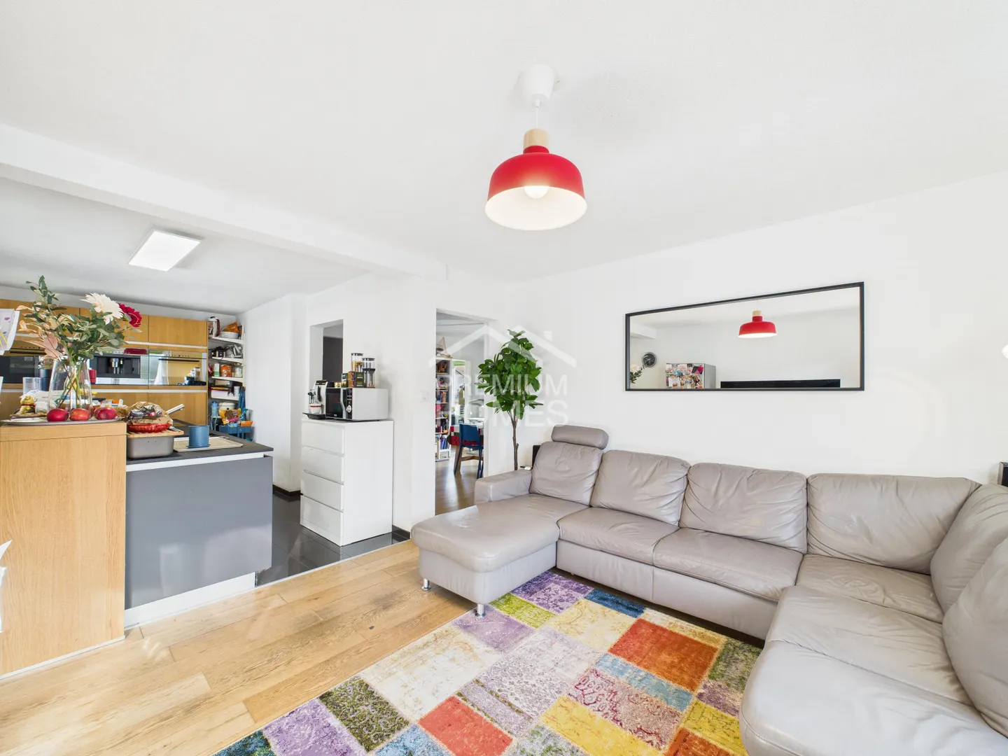 Geräumiges Haus im Herzen von Delémont! - Foto 2 von 9