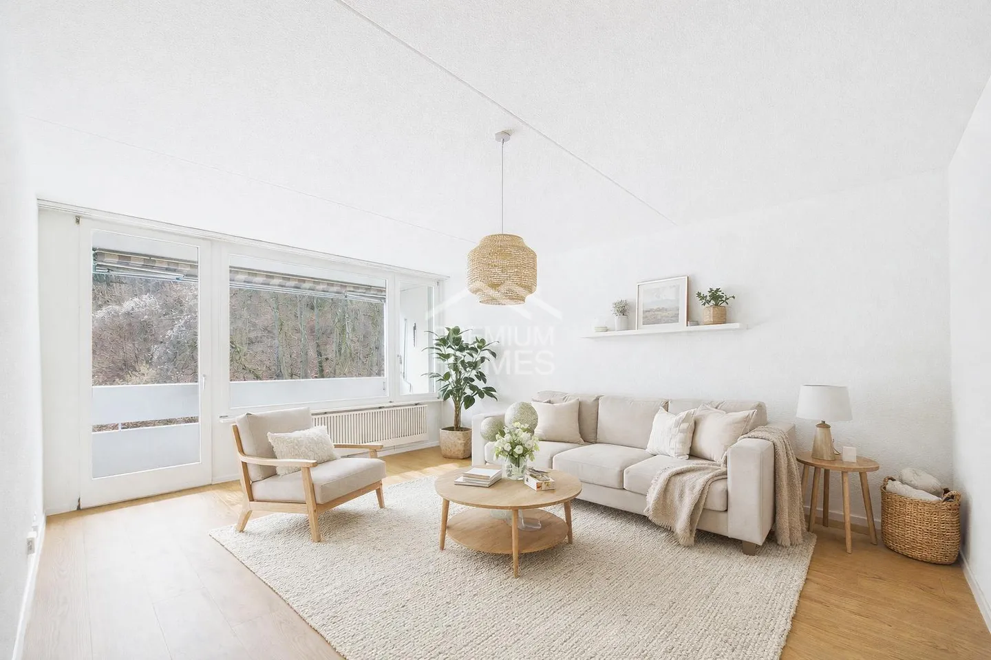 RESERVIERT - Photo 1 of 9