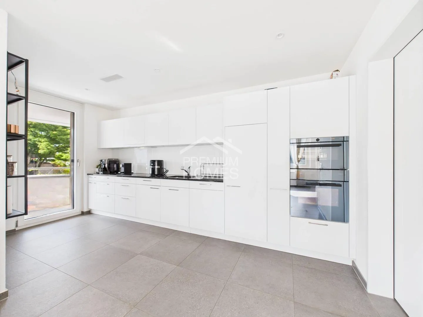 Quartier recherché avec bonne infrastructure - Photo 3 sur 7