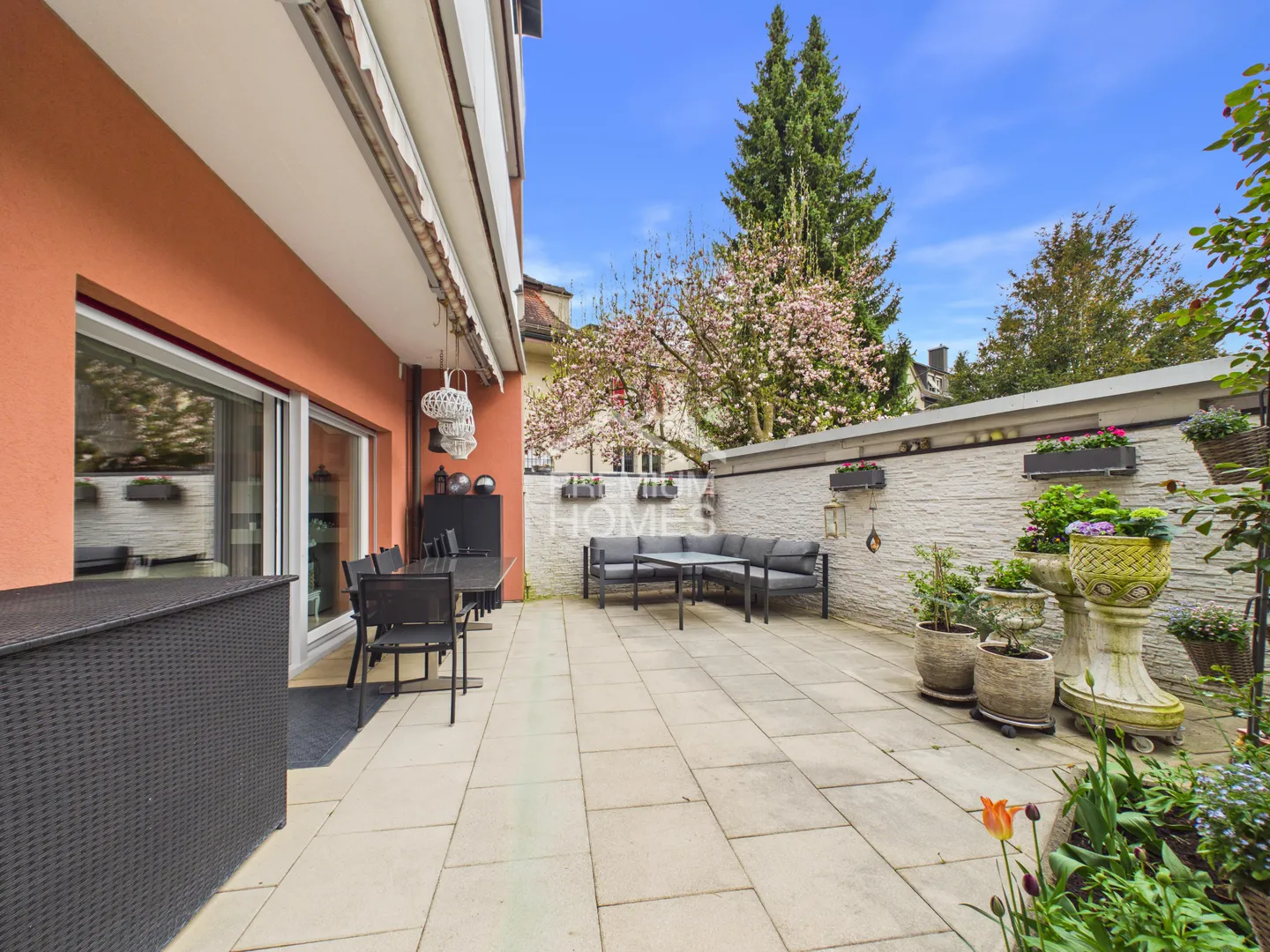 Duplex élégant avec jardin privé - Photo 12 sur 13