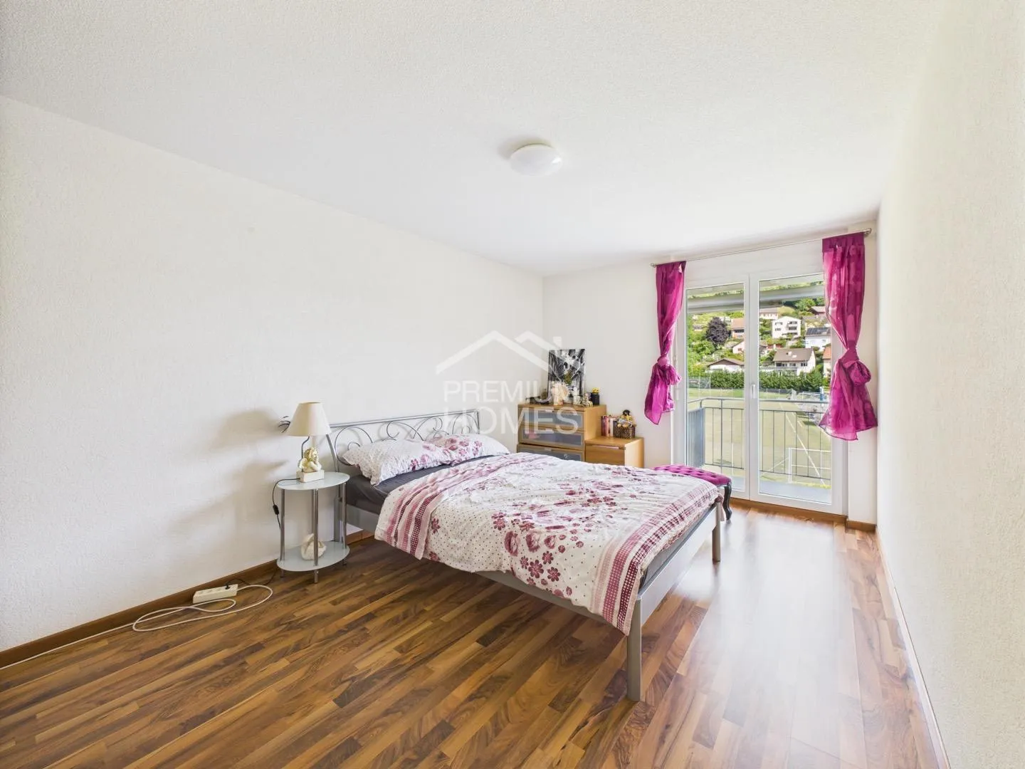 A home that awakens joy of living - Photo 10 of 12