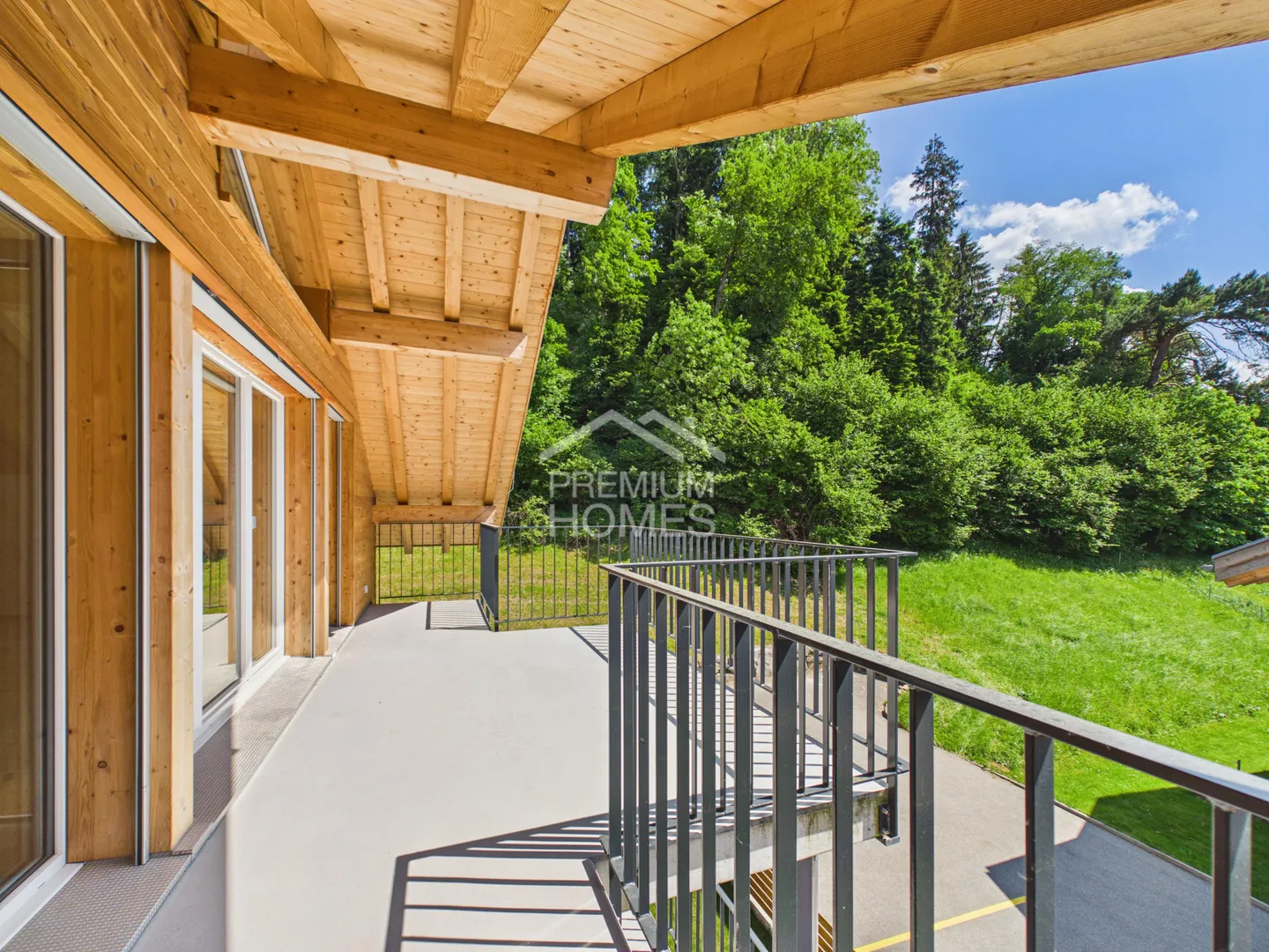 Ein Zuhause mit Niesenblick - grosszügige 5.5-Zimmer-Maisonette!  - Photo 3 of 13