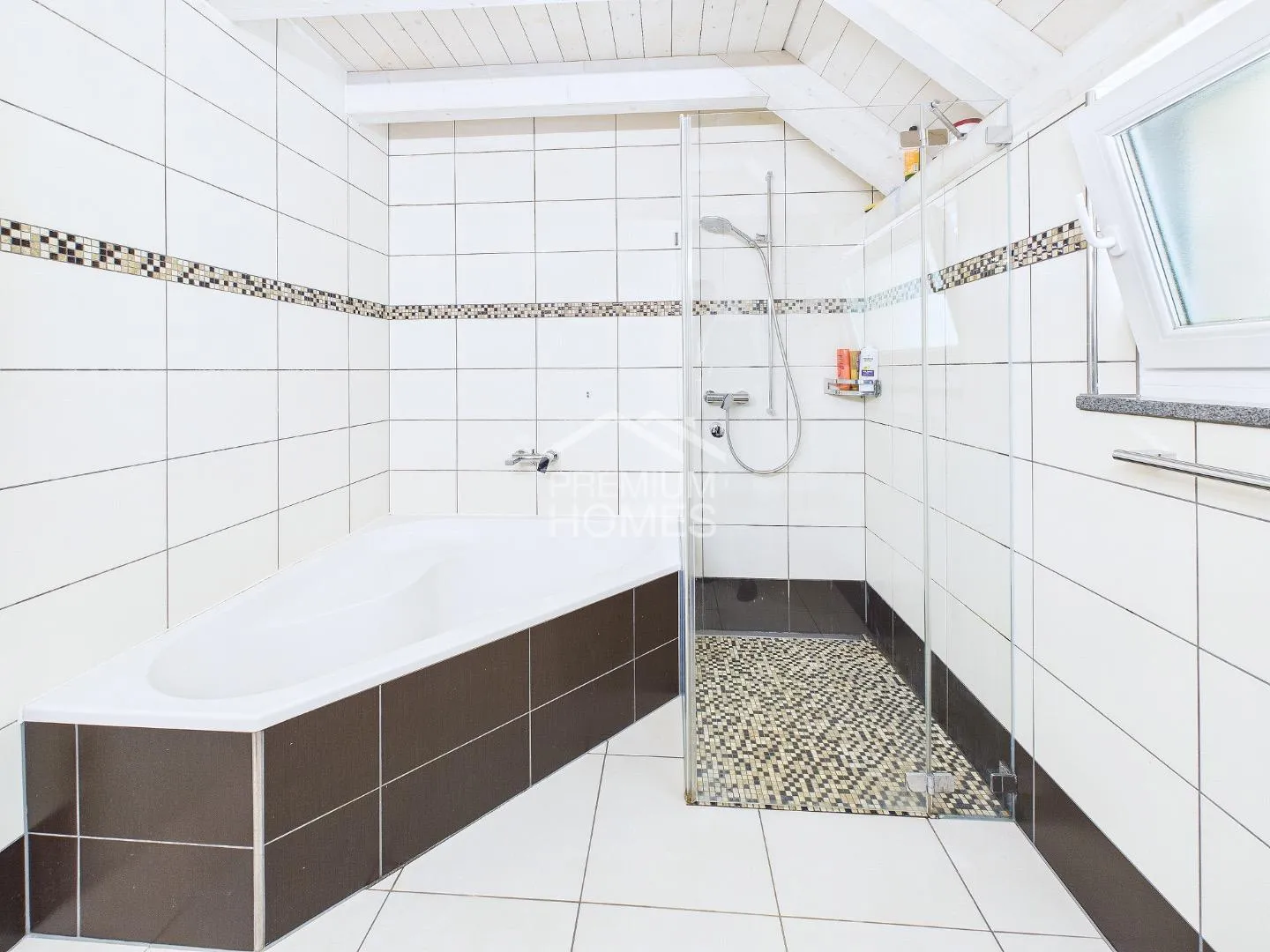 ICH HABE MICH VERLIEBT - Foto 5 von 5