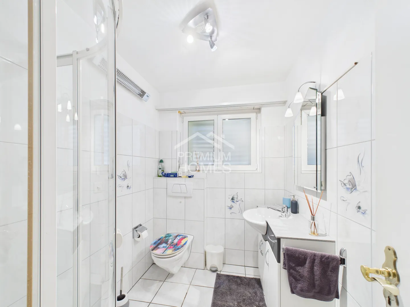 A HOUSE FOR LIFE - Photo 8 of 10