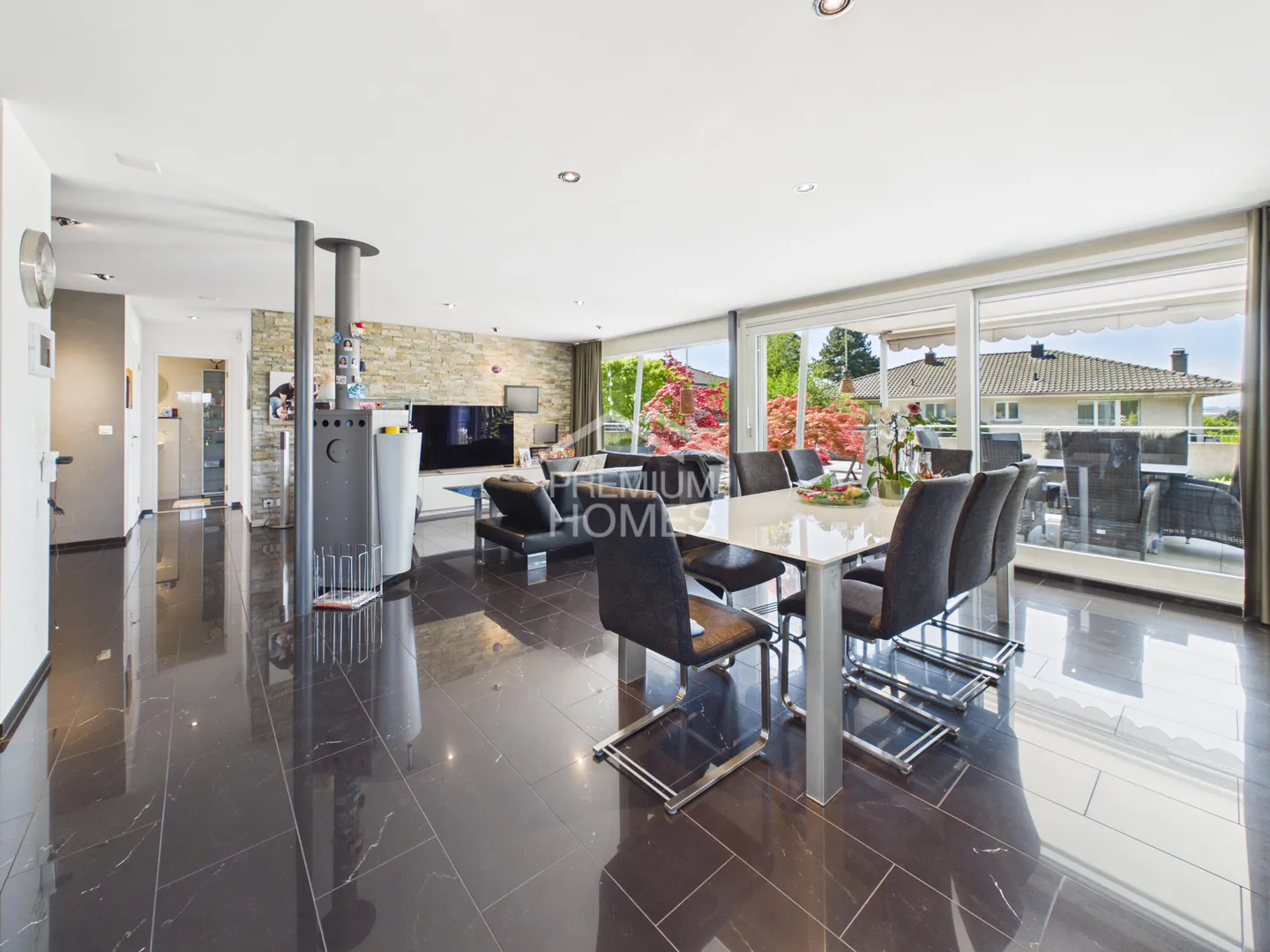 Arrive, breathe, feel at home - Photo 13 of 13