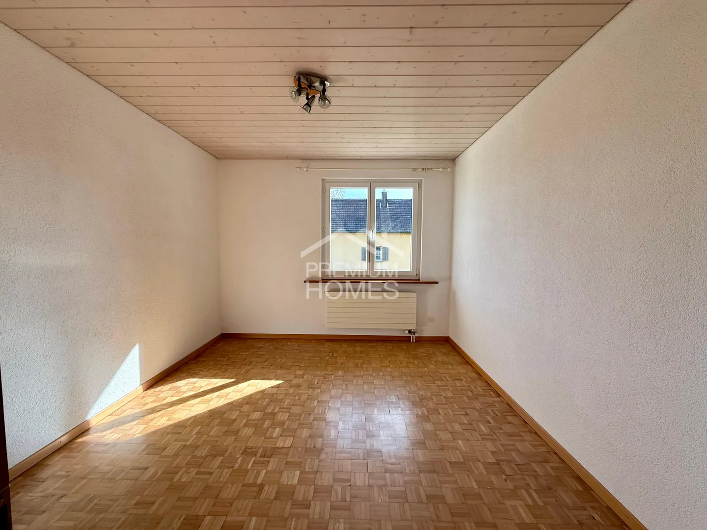 Charming single-family house for temporary rent!! - Photo 6 of 13
