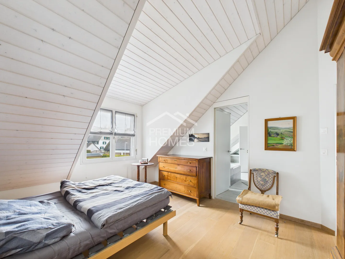 YOUR RETREAT IN THE COUNTRYSIDE - Photo 4 of 8