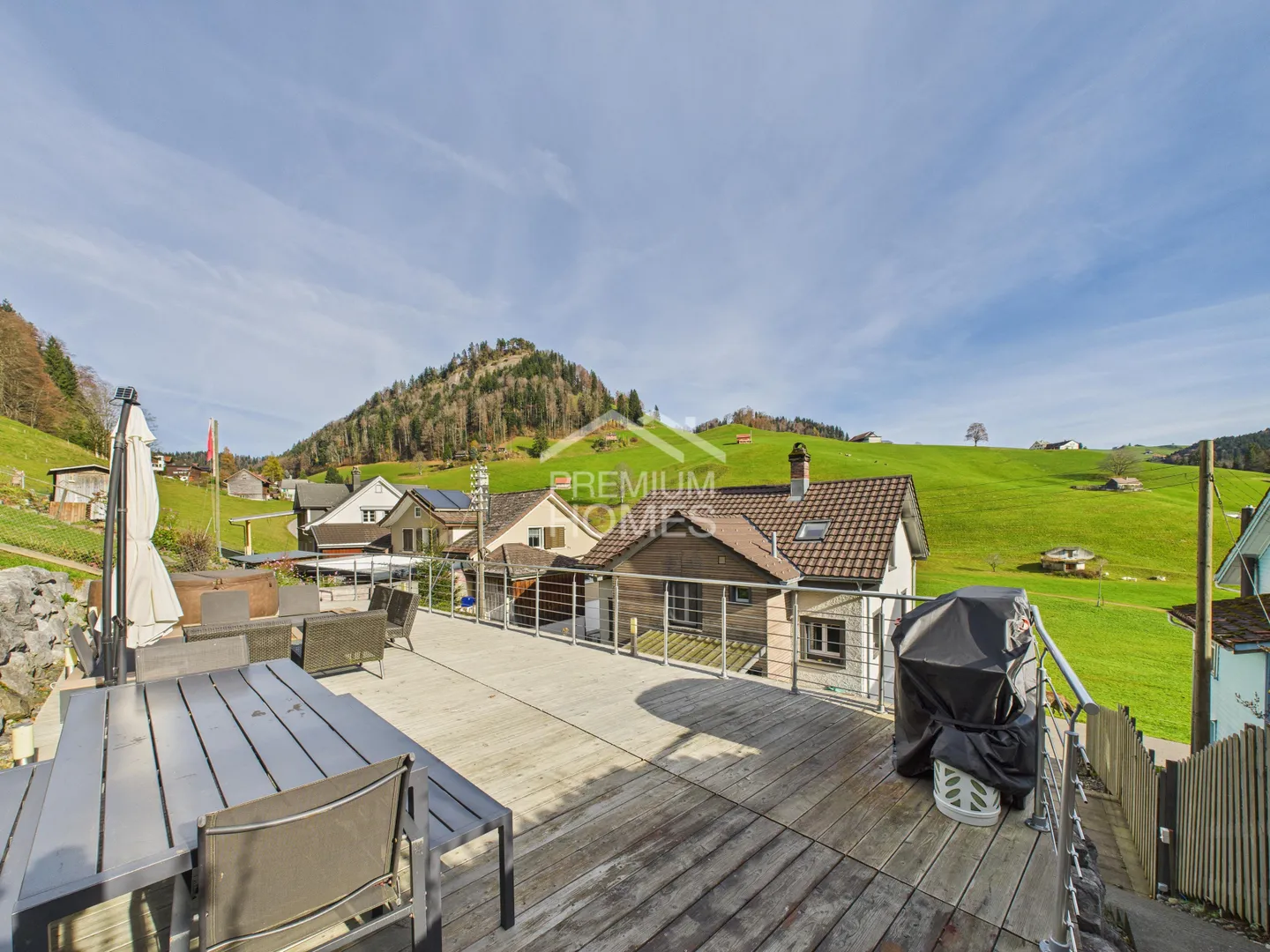 Alpine Mountain Oasis with Soul - Wellness, Style and Panoramic Views in One - Photo 3 of 10