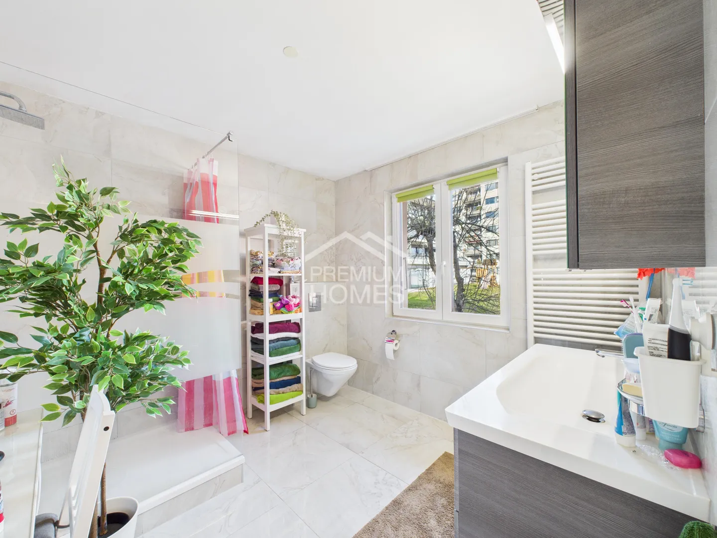 Casa con grande terreno nel cuore di Delémont! - Foto 7 di 10