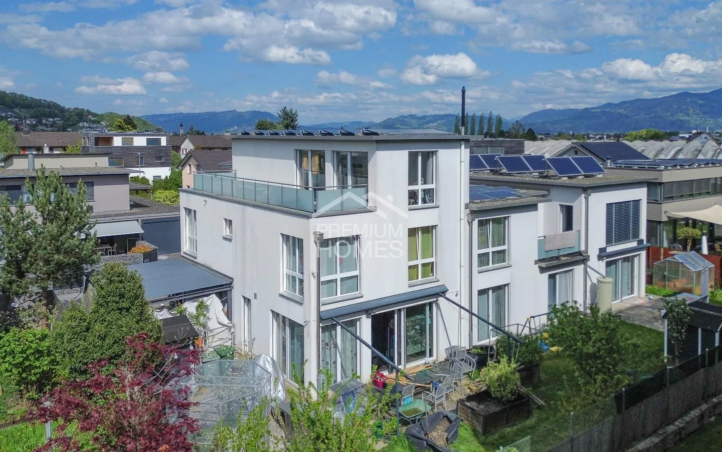 Moderne Oase im Rheintal - Foto 1 von 12