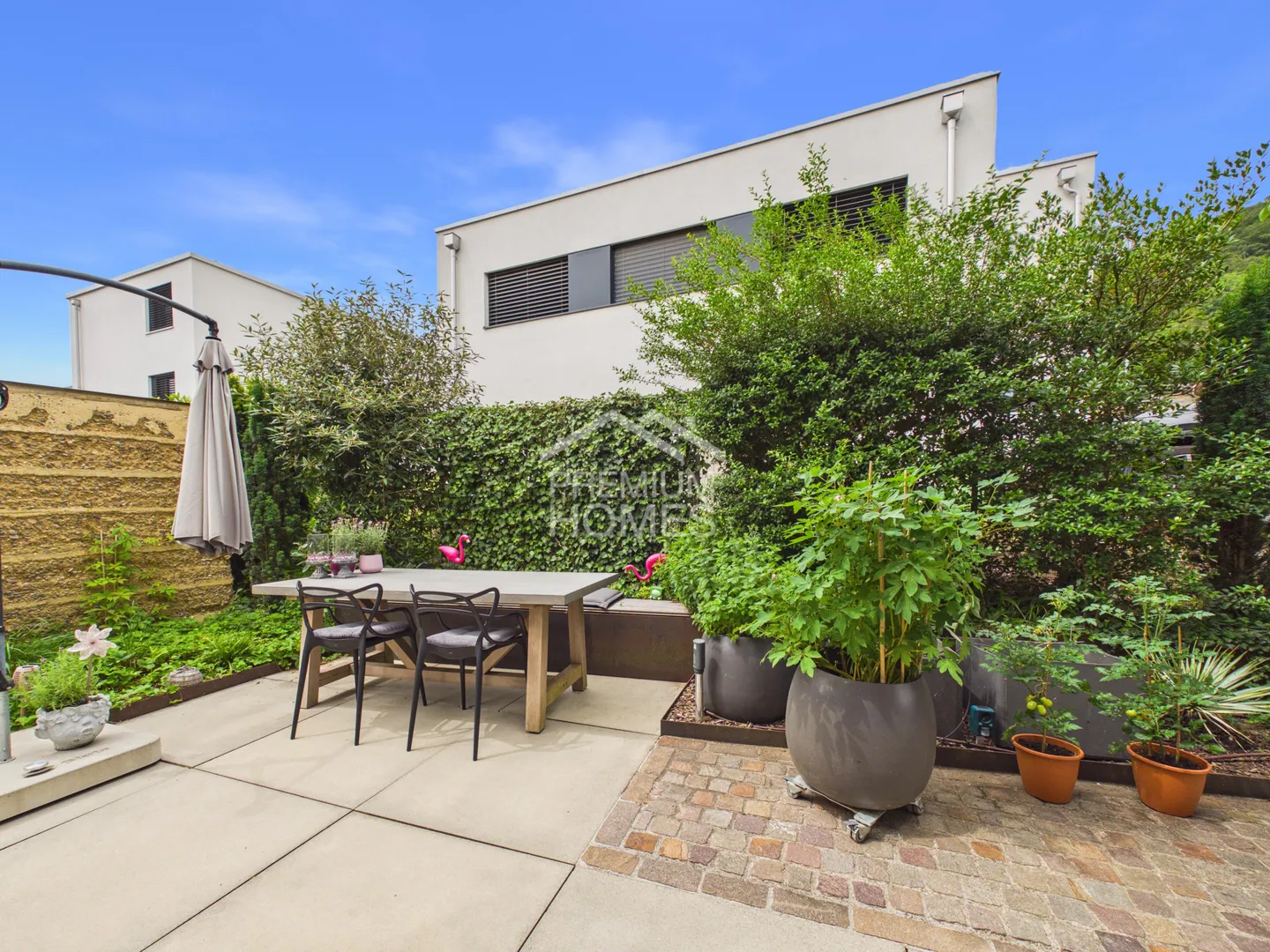 Exclusive Living for Discerning Buyers - Photo 11 of 13