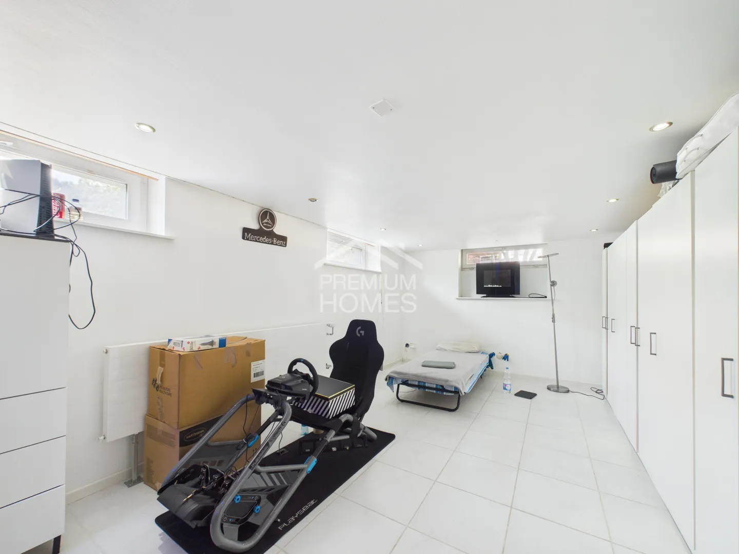 Maison familiale avec un terrain généreux - Photo 8 sur 9