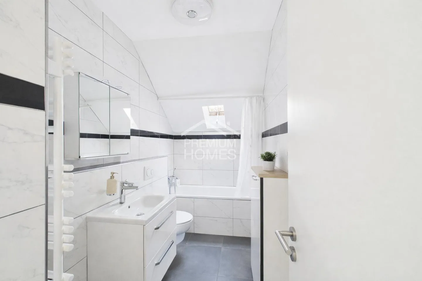 Geräumiger Komfort und warme Atmosphäre - Foto 5 von 7