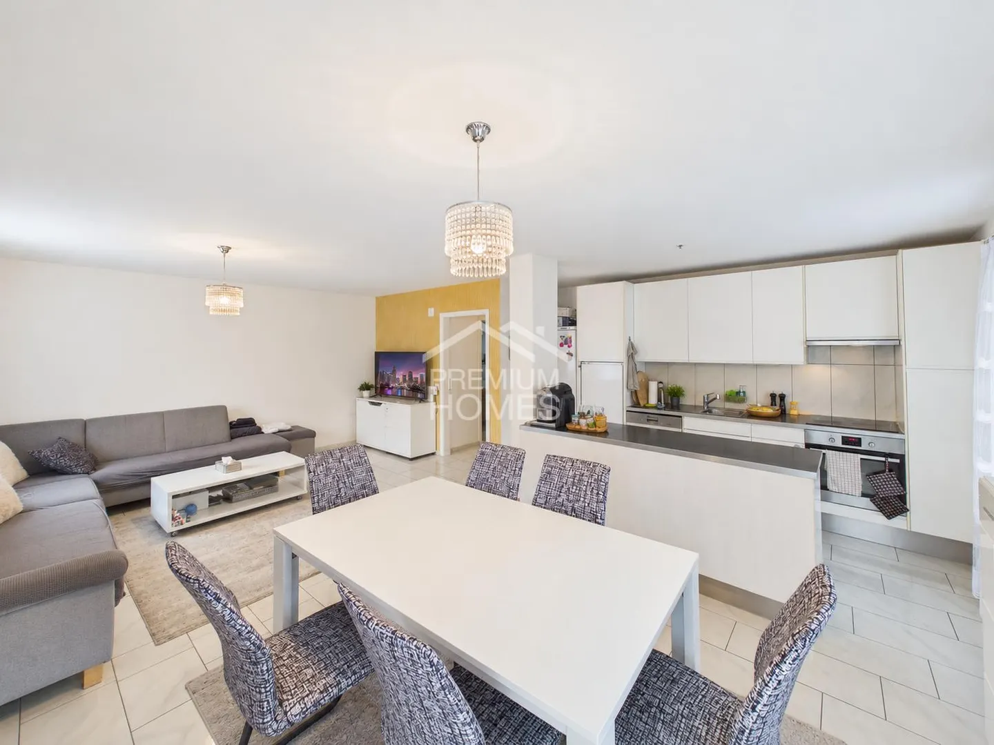 New Shine, New Living Happiness - Your Dream Home Awaits! - Photo 3 of 11
