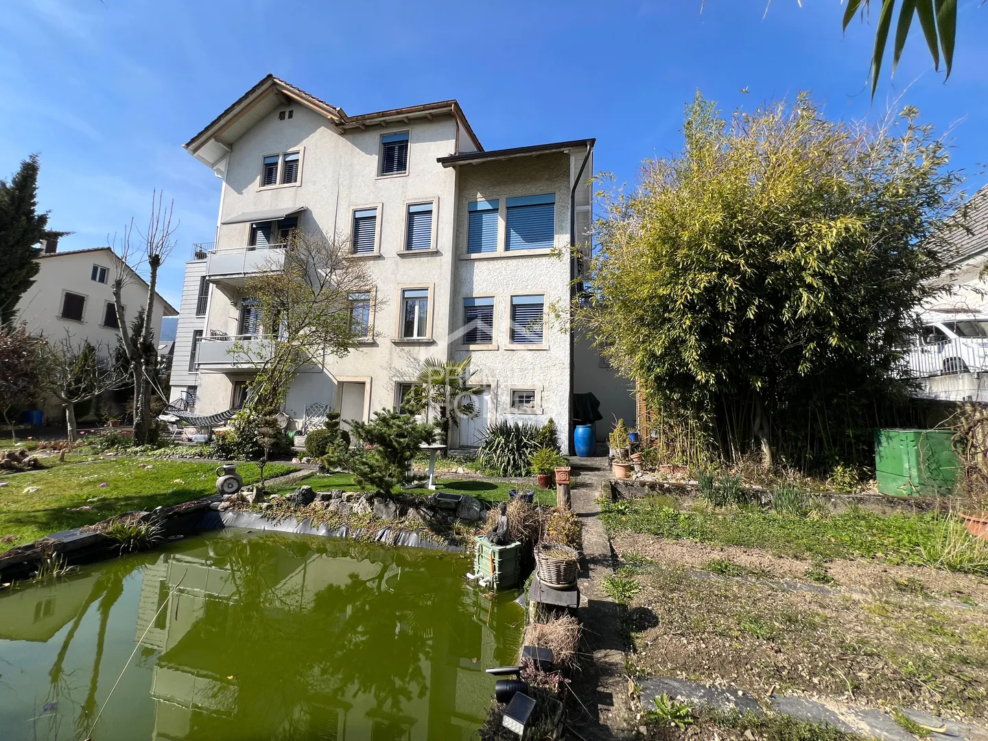 Attractive multi-family house in Grenchen with future potential - Photo 2 of 13