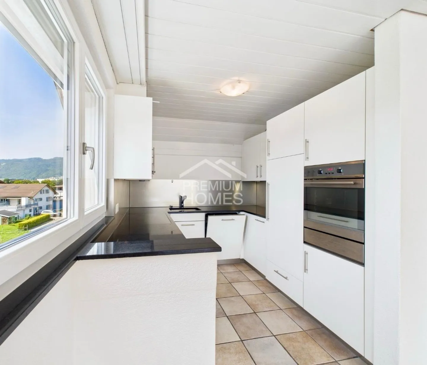 Eleganz trifft Geborgenheit - Wunderschöne Maisonette-Wohnung - Foto 2 von 7