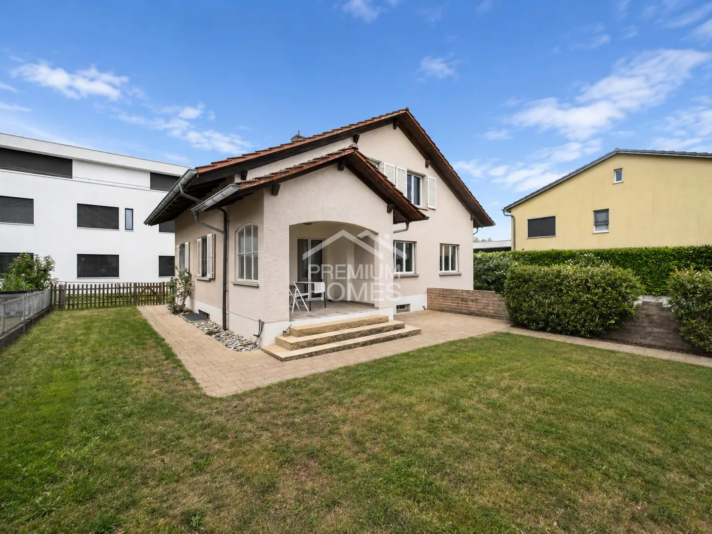 Exclusive Family Retreat in Desirable Residential Area - Photo 2 of 13
