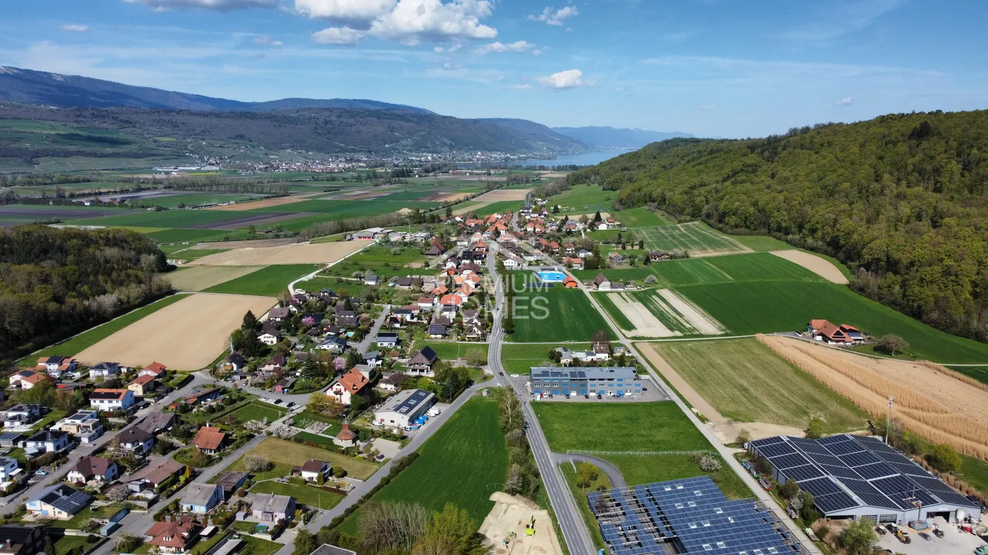 Appartement exclusif au bord du lac - Photo 1 sur 13