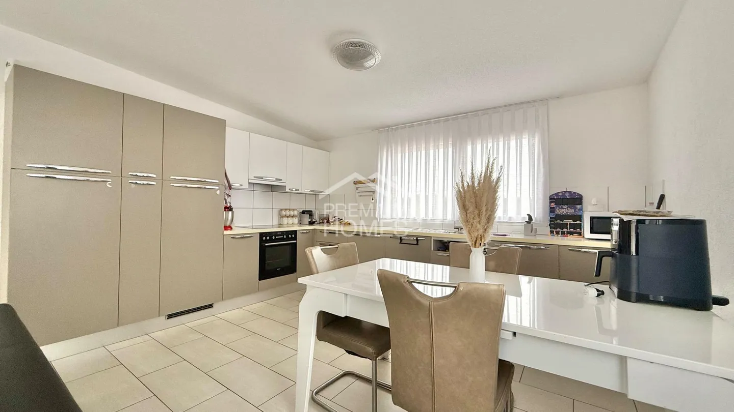 Hoch oben &amp; ganz privat ? Ihr Wohntraum in Gurmels - Photo 2 of 4