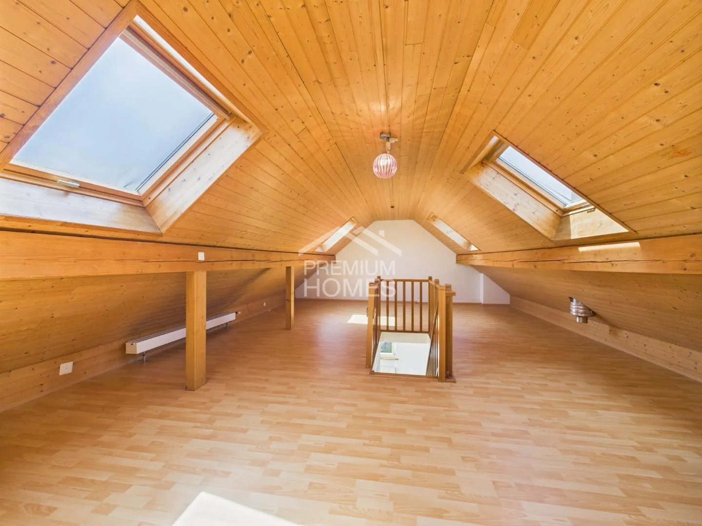 Eleganz trifft Geborgenheit - Wunderschöne Maisonette-Wohnung - Foto 6 von 7