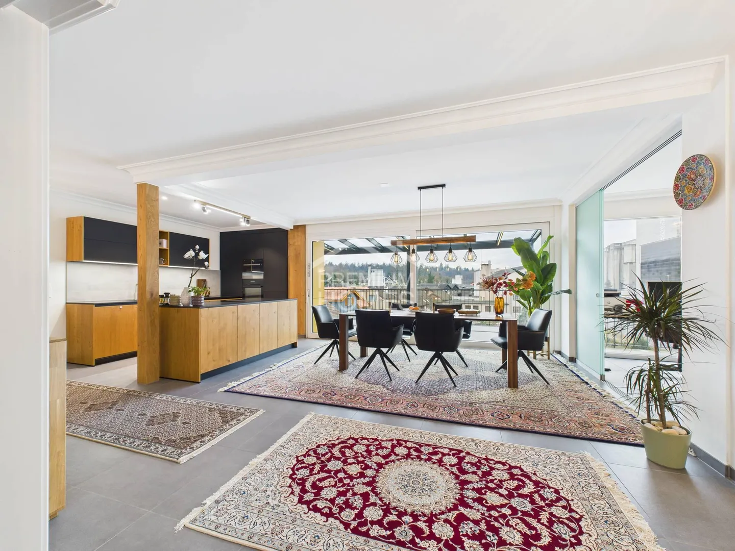 Lumière du matin. Feu du soir. Entre les deux, chez soi. - Photo 1 sur 9