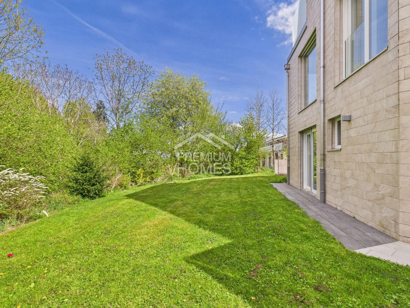 TREASURE I WANT - Photo 8 of 9