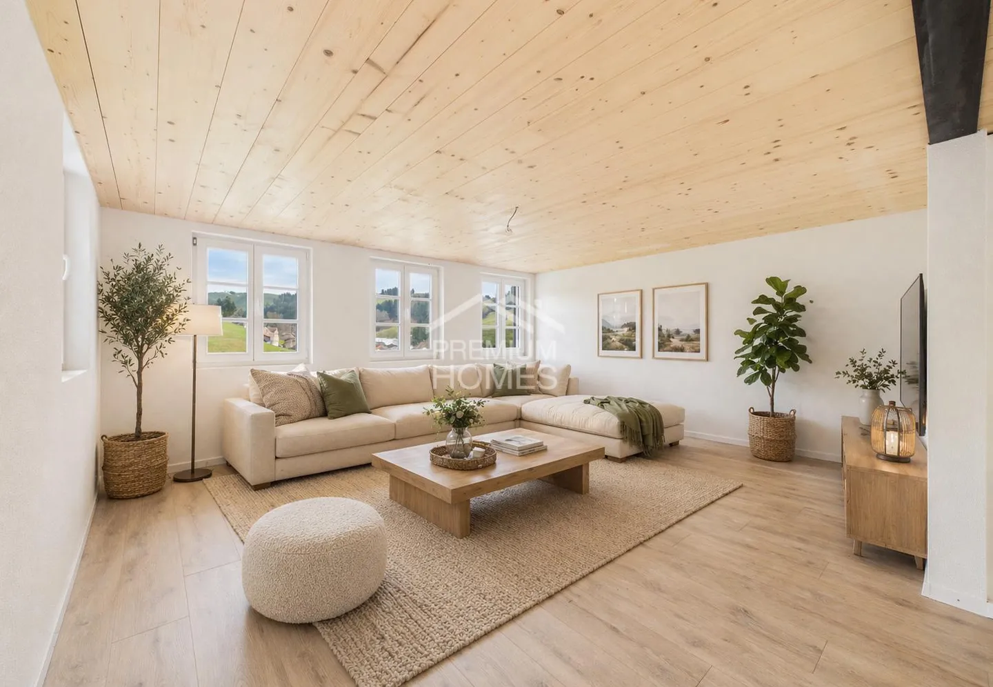 COMPLETAMENTE RISTRUTTURATO E PRONTO PER ESSERE ABITATO! - Foto 3 di 13