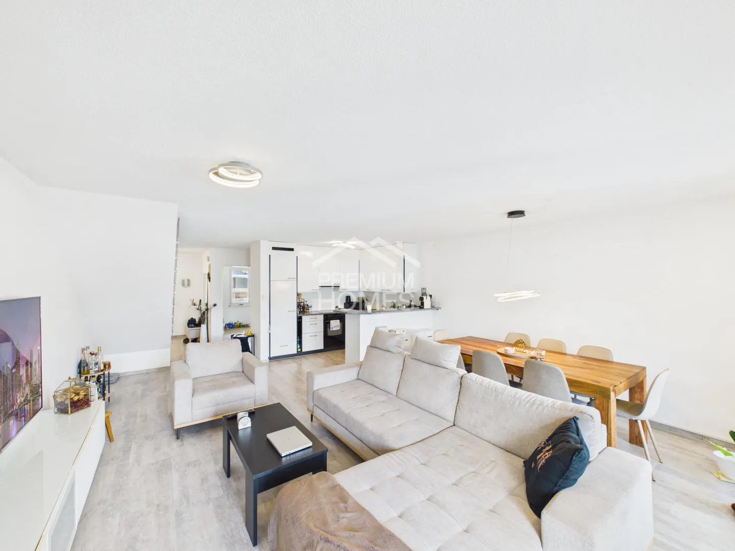 Living on two levels - charming maisonette apartment in a quiet location - Photo 4 of 13
