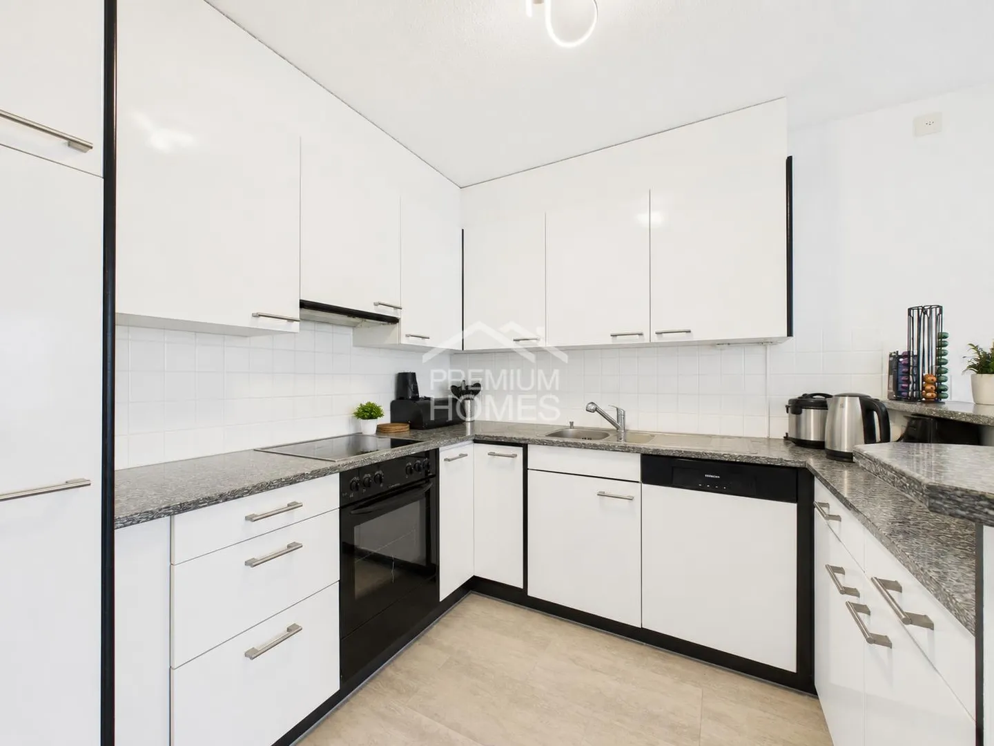 Living on two levels - charming maisonette apartment in a quiet location - Photo 6 of 13