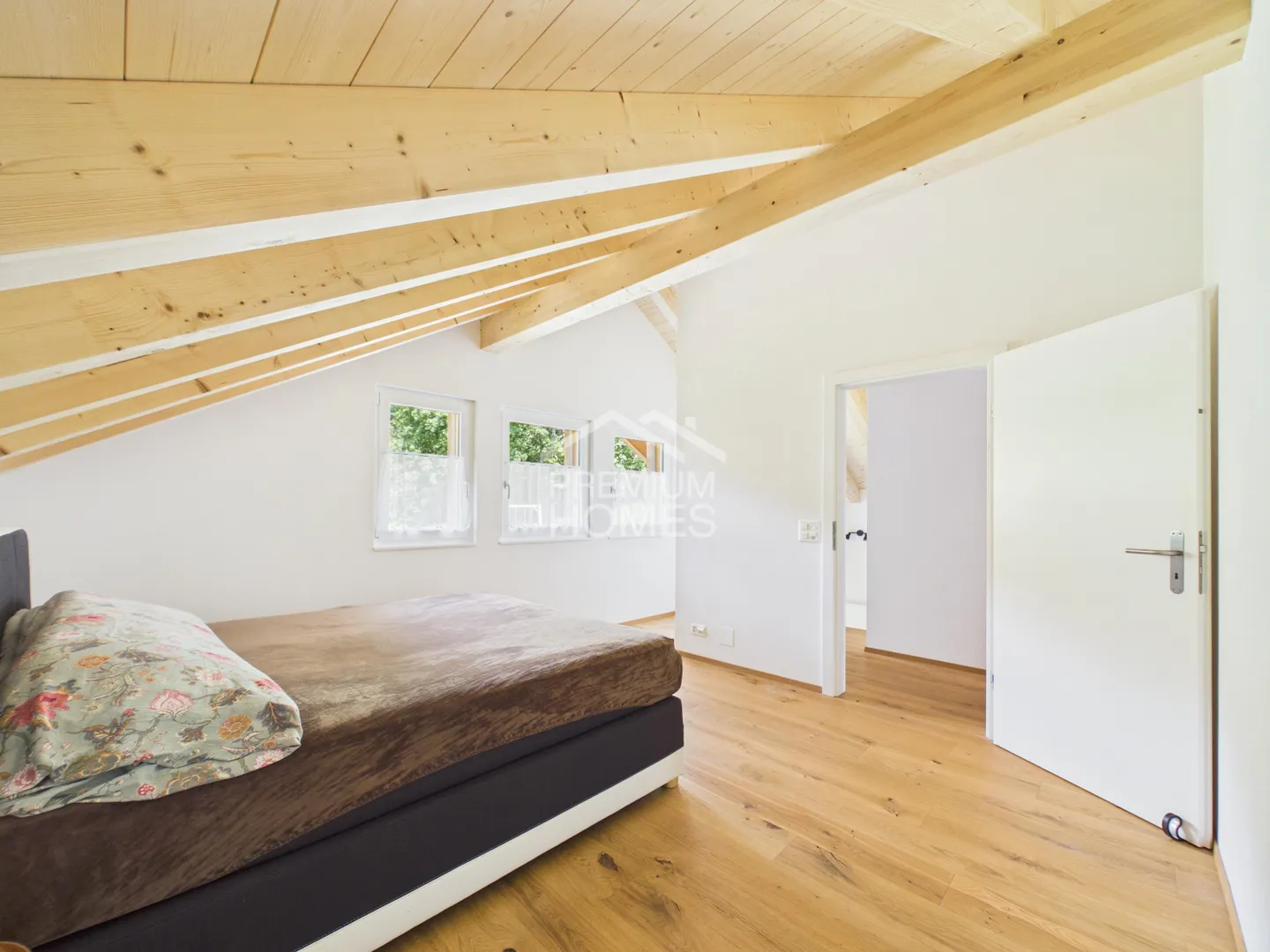 Elegante Maisonette in Mülenen - Foto 4 von 12