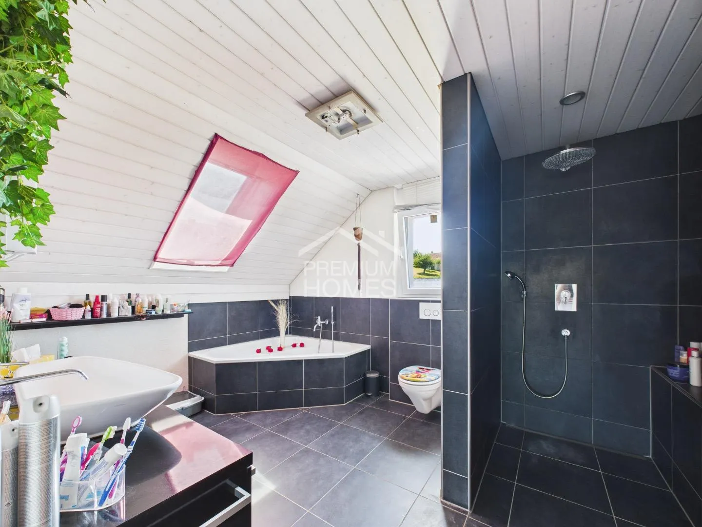 Familienidylle mit Entwicklungspotenzial - Foto 7 von 9