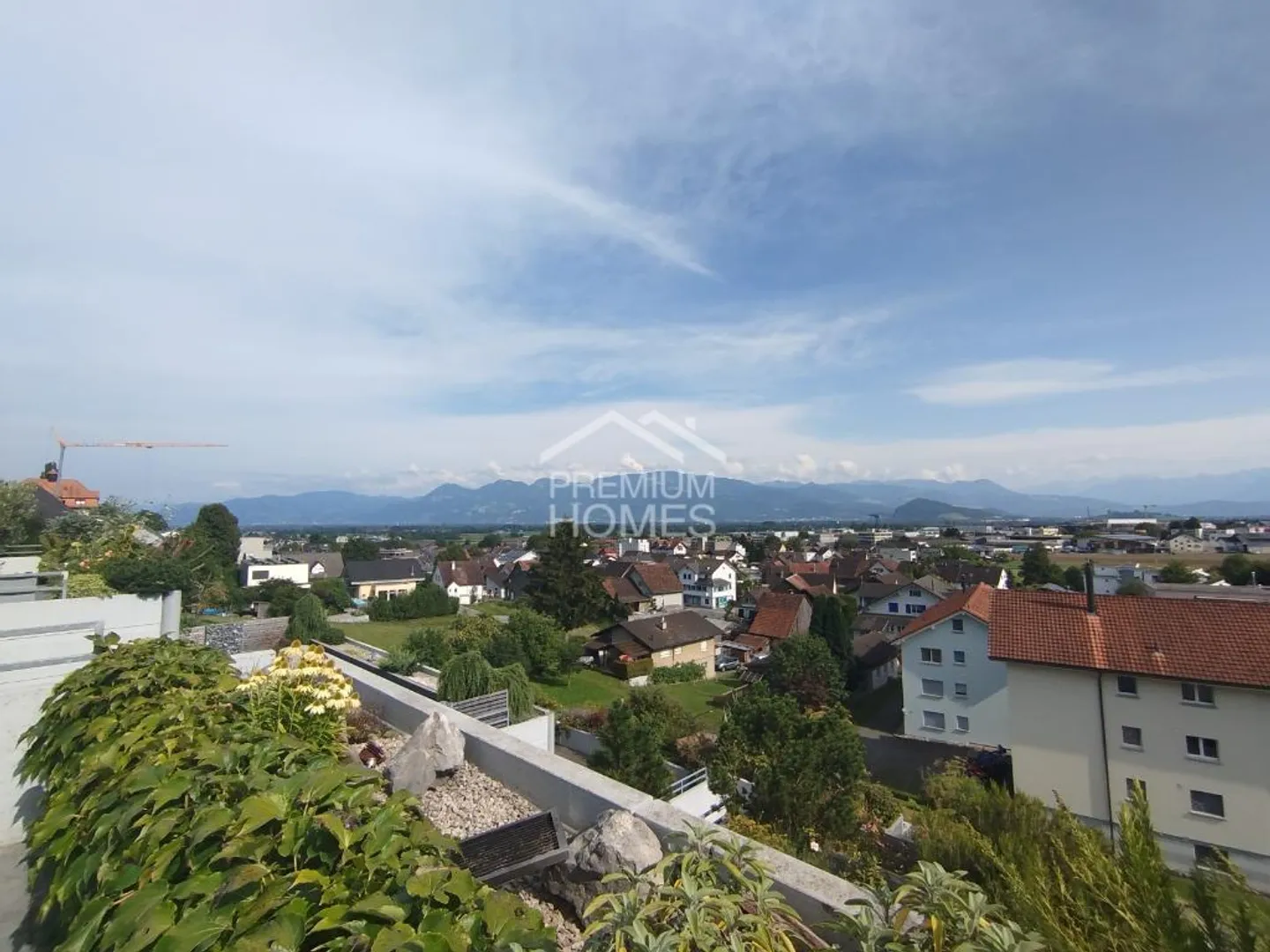 Sonnenstrahlen und Bergblick: Ihre exklusive Wohlfühloase - Photo 1 sur 8